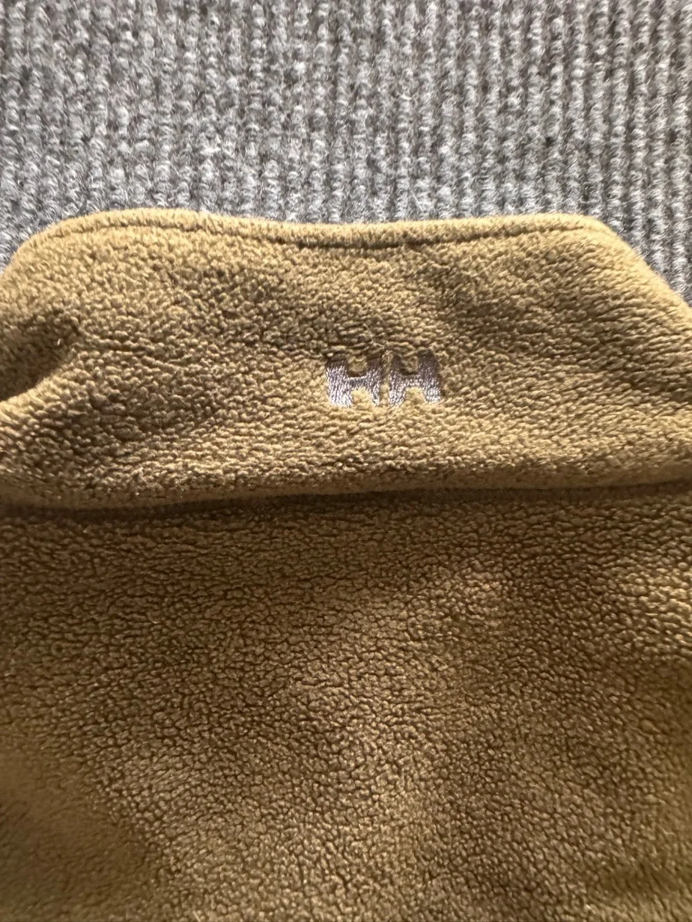 Helly‎ Hansen Olive Green Fleece Vest with Gray Side Panels Mens Large
